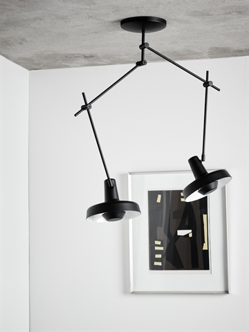 Arigato loftlampe dobbelt, sort