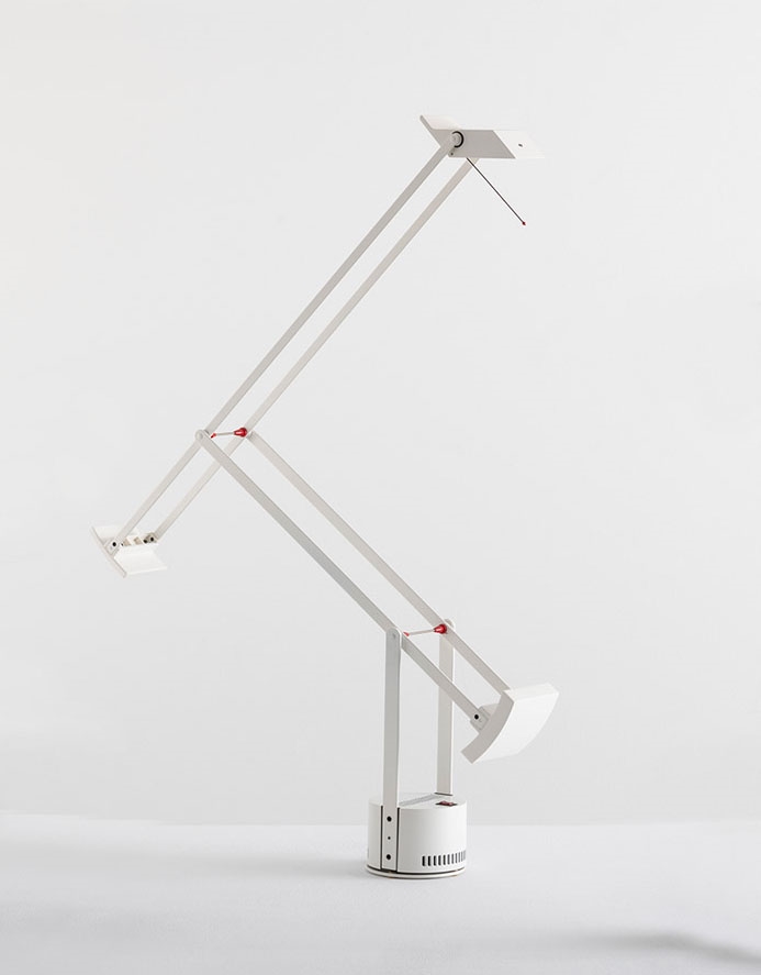 Tizio bordlampe, hvid