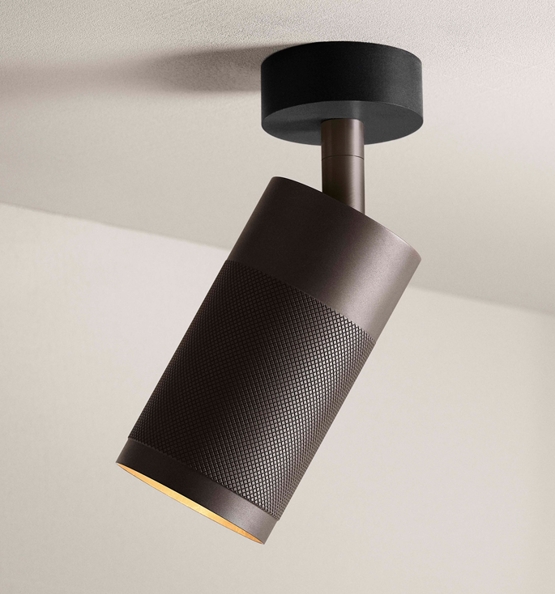Thorup Copenhagen Patrone loftspot m/baldakin, bruneret messing/mørk, 120 mm Thorup Copenhagen Patrone loftspot m/baldakin, bruneret messing/mørk, 120 mm