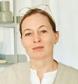 Cecilie Manz