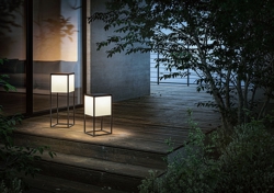 Fil solcellelampe / batterilampe small, deep black