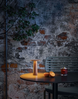 Lix mini batterilampe / bordlampe, bright bronze