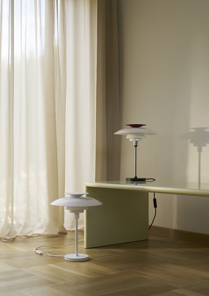 PH 80 bordlamper i opal/hvid og opal/krom