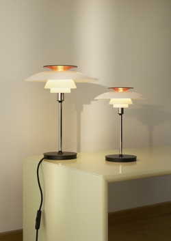 PH 80 bordlampe og PH 80 Portable i opal/krom