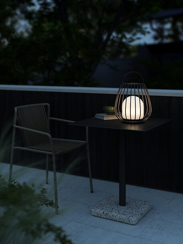 Jim To-Go LED-bordlampe, udendørs brug, sort
