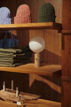 Core pendel / bordlampe, creme travertine