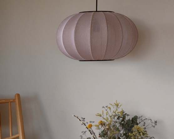 Made by Hand flytter ind