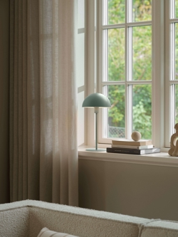 Ellen 20 bordlampe, støvet grøn