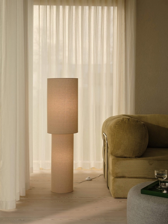 Izara 110 gulvlampe, beige