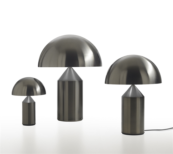 Atollo 238 bordlampe, satin sort nikkel