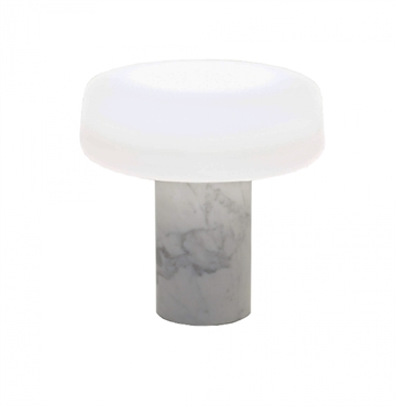 Solid bordlampe, hvid carrara marmor