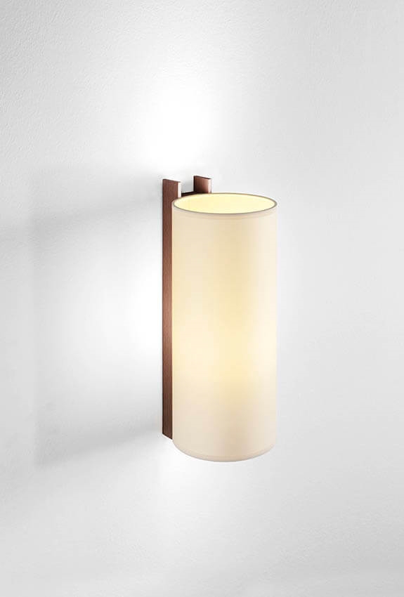 TMM Largo væglampe, valnød/beige