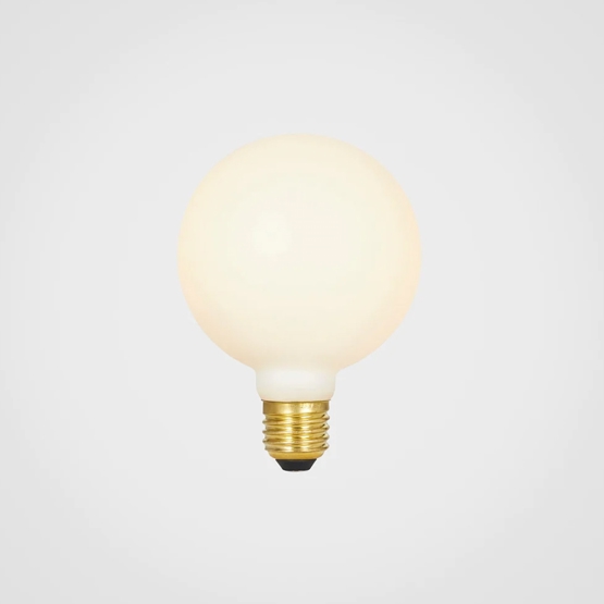 Tala Sphere III E27 7W LED pære (dim-to-warm), mat hvid