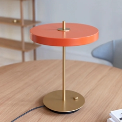 Asteria bordlampe m/USB, orange/messing