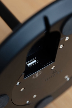 Santé bordstander m/USB, sort