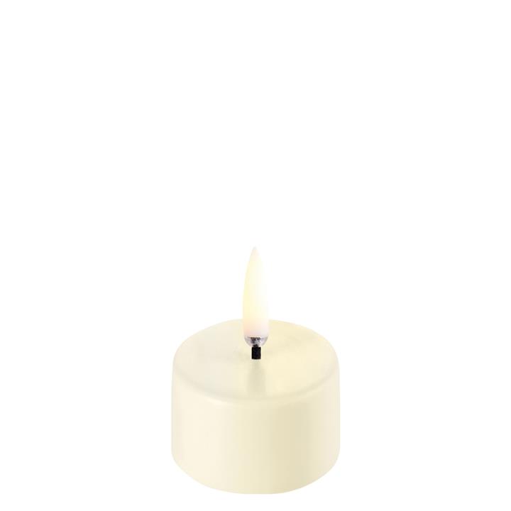LED fyrfadslys, Ivory, 4x2,5 cm
