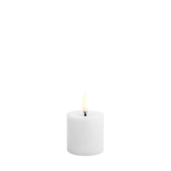 LED Smeltet bloklys, Nordic White, Smooth, 5x4,5 cm