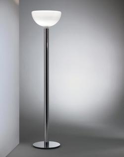 AM2C gulvlampe, krom/hvid