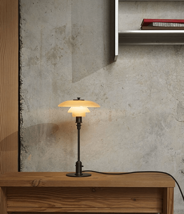 Bestil årets limited PH lampe hos Lamper.dk