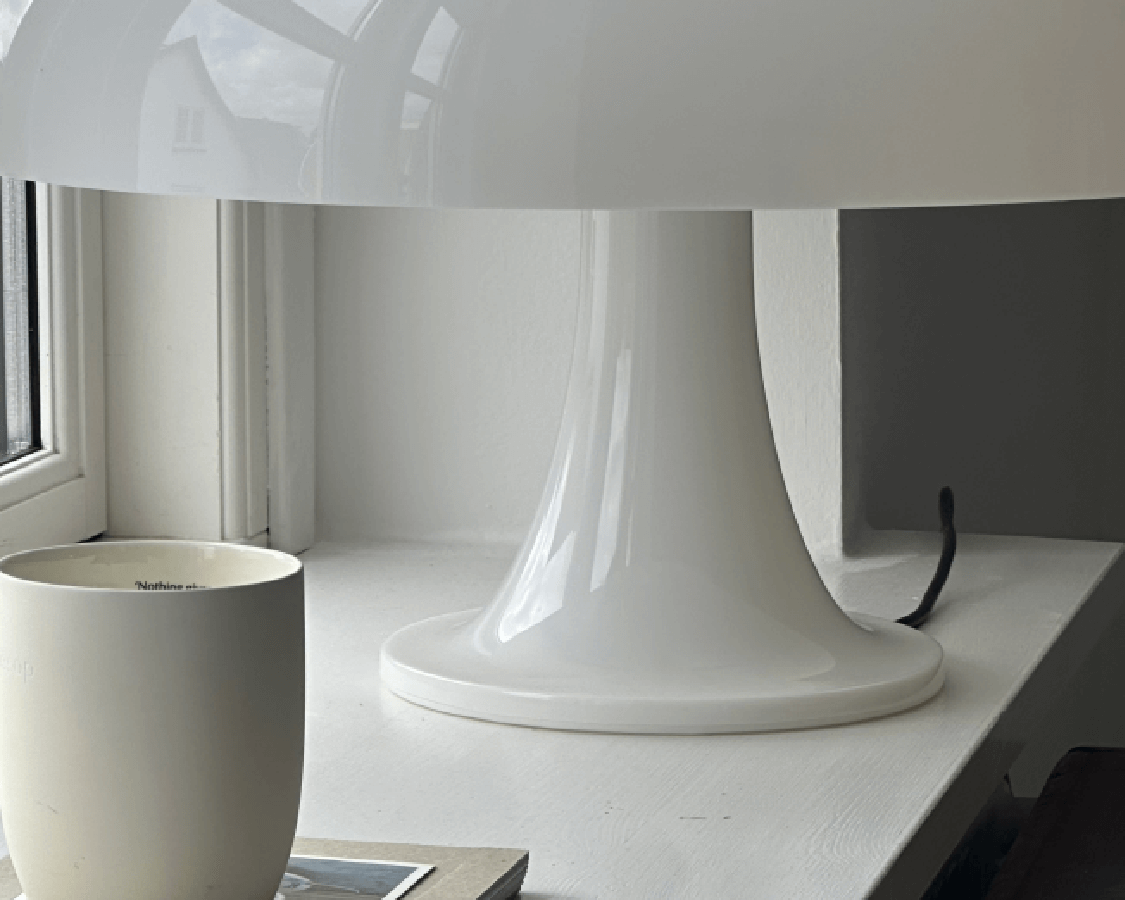 Indret med Nesso lampen fra Artemide | Køb hos Lamper.dk