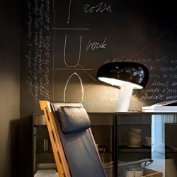 Flos Snoopy bordlampe